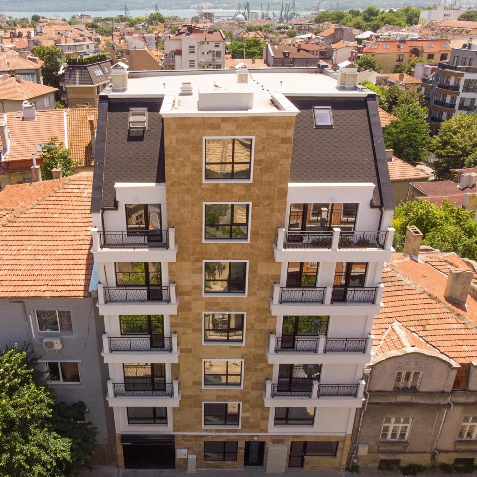 La Familia Apartments Varna Eksteriør bilde