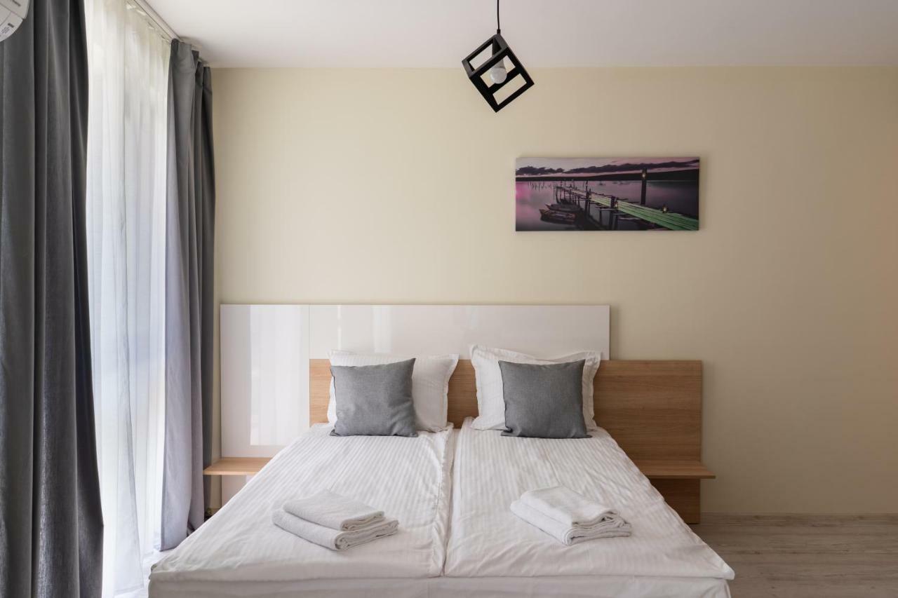 La Familia Apartments Varna Eksteriør bilde